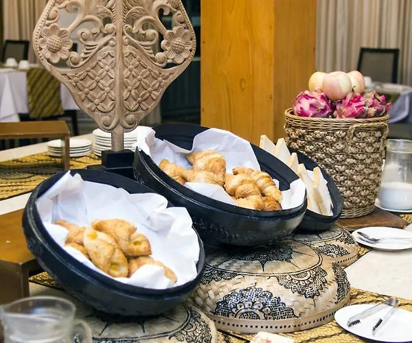 Paditeras Boutique 4* Семиньяк